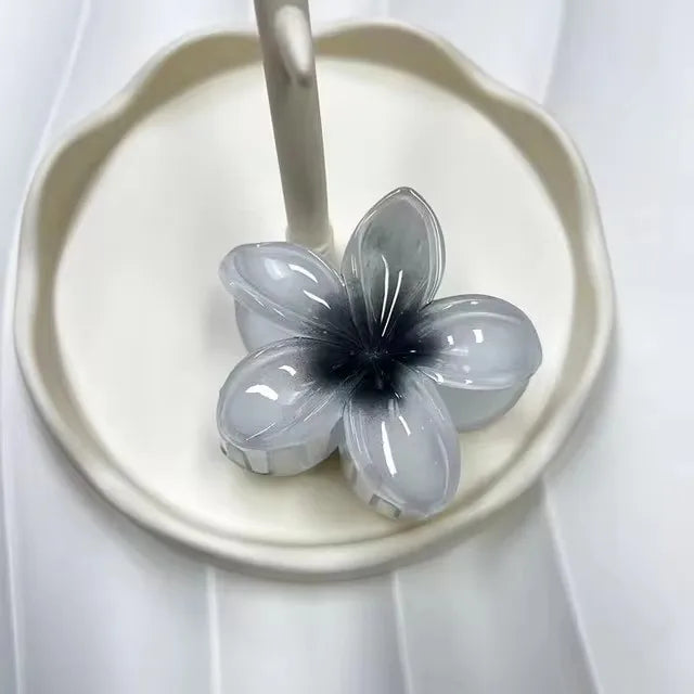 Large Flower Matte Hair Claw Clip — 18 Colors for Every Outfit & Mood