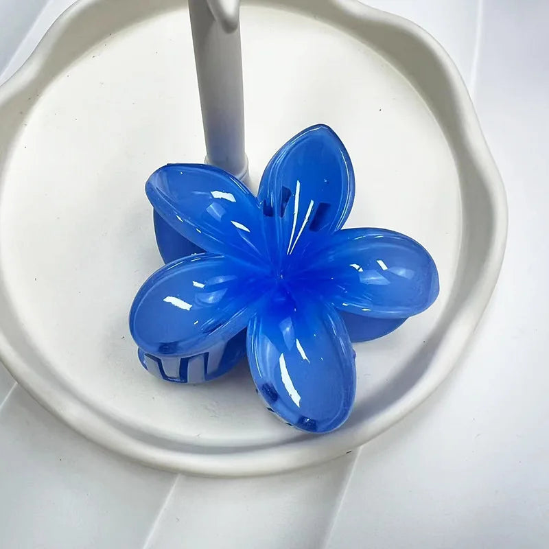 Large Flower Matte Hair Claw Clip — 18 Colors for Every Outfit & Mood