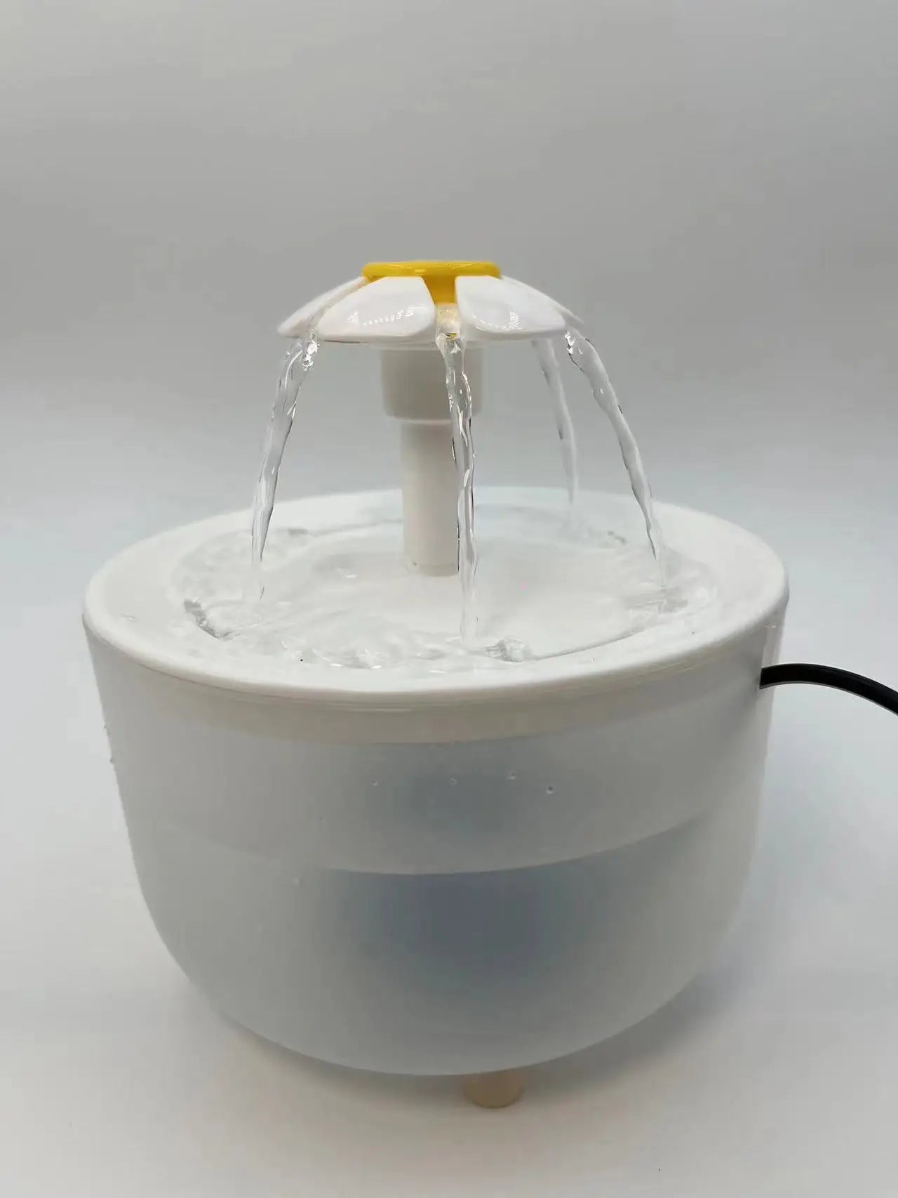 Automatic Pet Water Fountain — 1.2L Filtered Recirculating Dispenser for Cats & Dogs